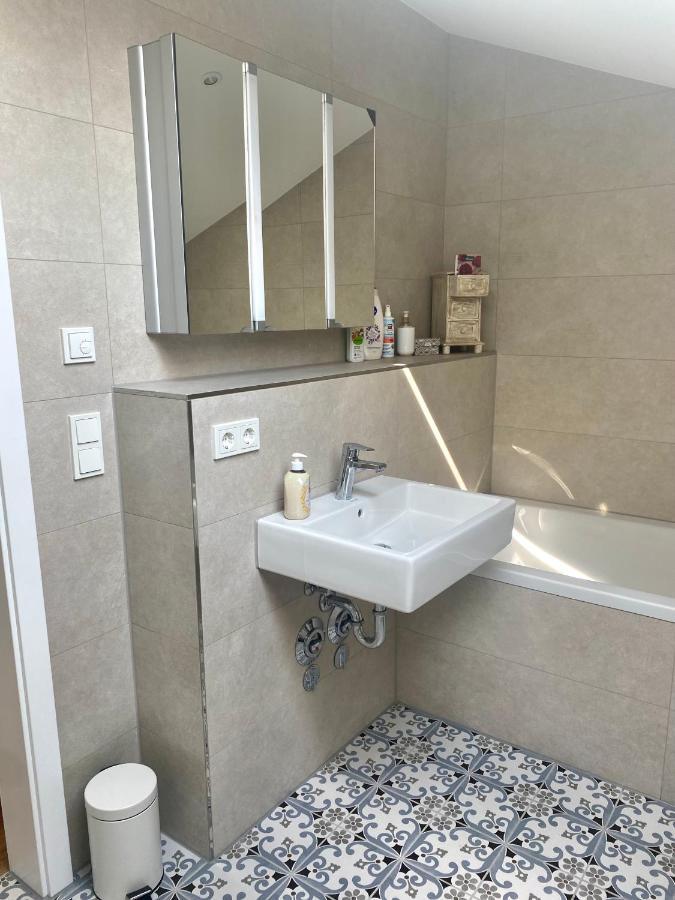 Sonniges Dg Apartment Nahe Bahnhof In Gmund Am Tegernsee Extérieur photo